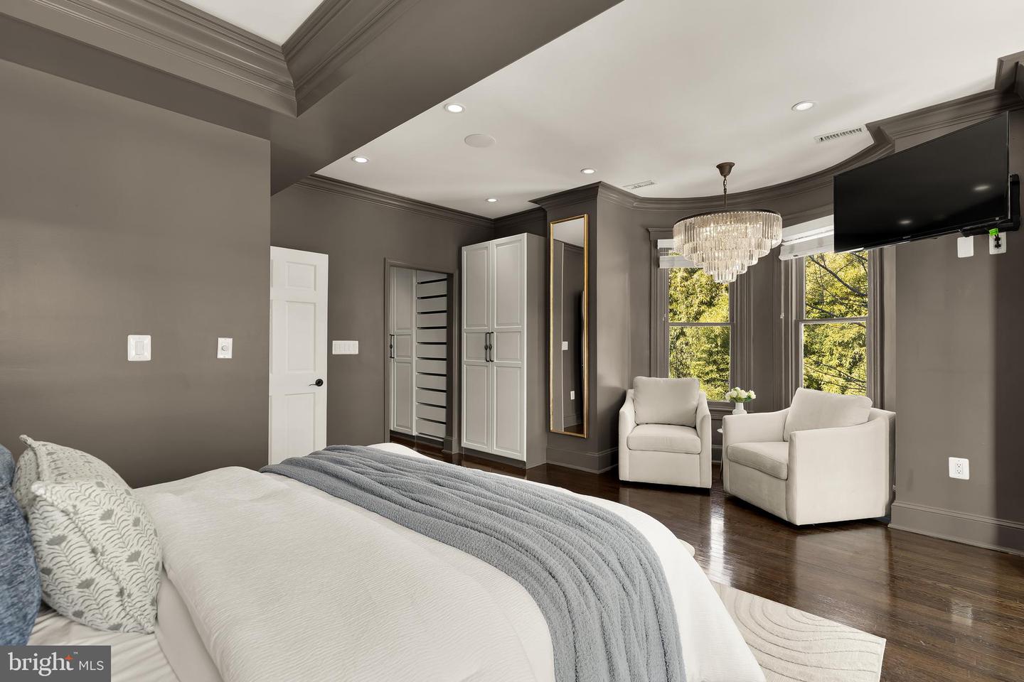 2200 DECATUR PL NW, WASHINGTON, District Of Columbia 20008, 5 Bedrooms Bedrooms, ,4 BathroomsBathrooms,Residential,For sale,2200 DECATUR PL NW,DCDC2240916 MLS # DCDC2240916