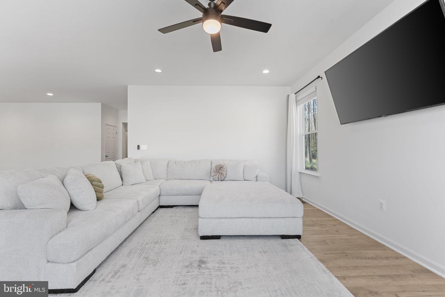 15423 RIDGE RD, KING GEORGE, Virginia 22485, 4 Bedrooms Bedrooms, 10 Rooms Rooms,3 BathroomsBathrooms,Residential,For sale,15423 RIDGE RD,VAKG2007552 MLS # VAKG2007552