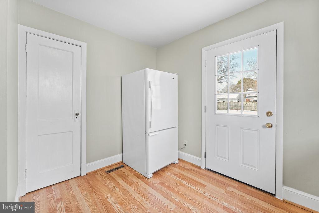 1313 PARCELL ST, FREDERICKSBURG, Virginia 22401, 3 Bedrooms Bedrooms, 8 Rooms Rooms,2 BathroomsBathrooms,Residential,For sale,1313 PARCELL ST,VAFB2009586 MLS # VAFB2009586