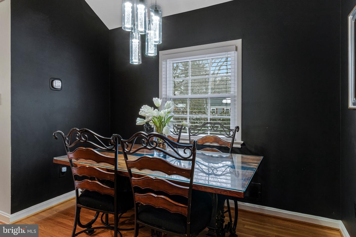 1703 TRENTON DR, ALEXANDRIA, Virginia 22308, 4 Bedrooms Bedrooms, ,3 BathroomsBathrooms,Residential,For sale,1703 TRENTON DR,VAFX2289358 MLS # VAFX2289358