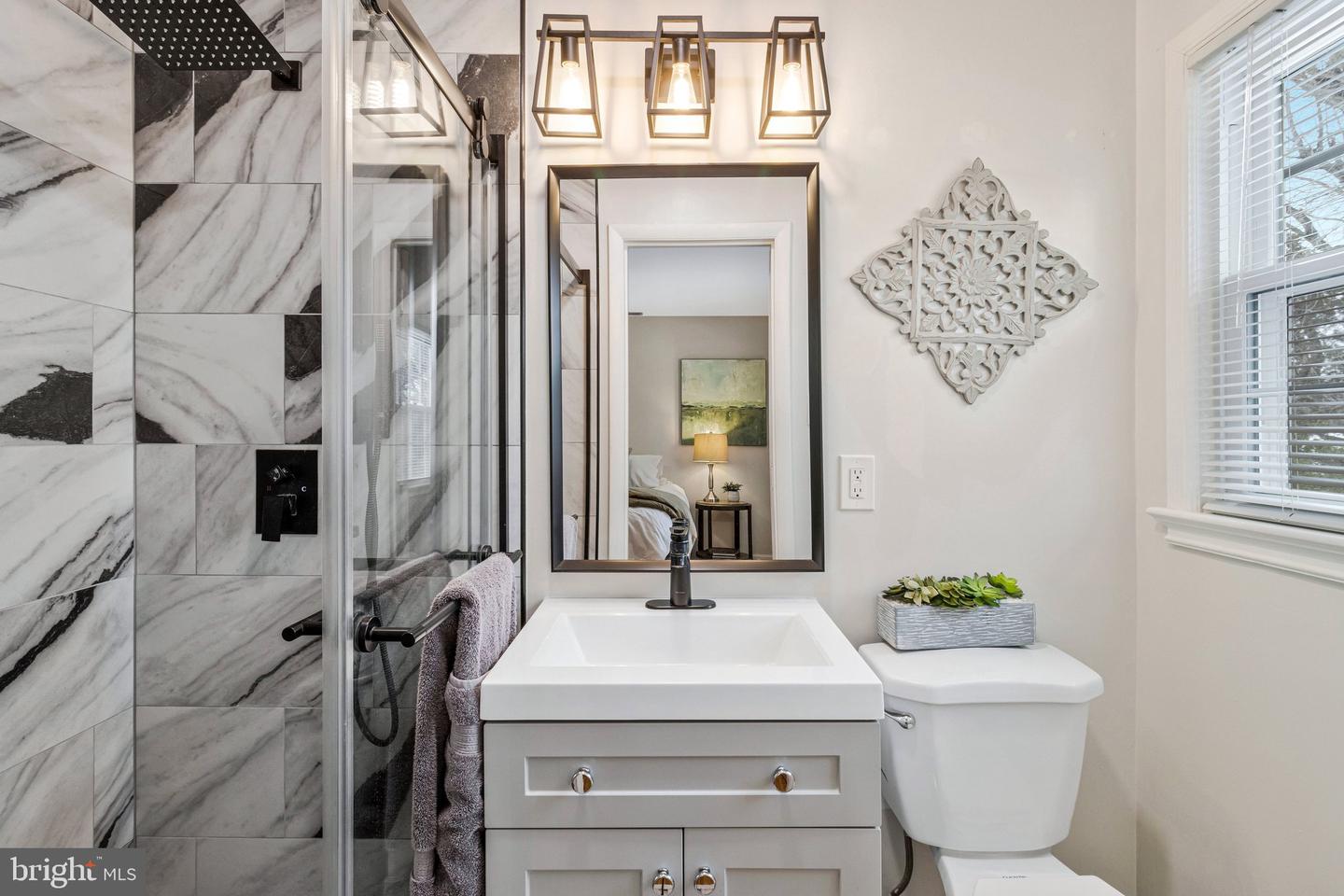 1703 TRENTON DR, ALEXANDRIA, Virginia 22308, 4 Bedrooms Bedrooms, ,3 BathroomsBathrooms,Residential,For sale,1703 TRENTON DR,VAFX2289358 MLS # VAFX2289358