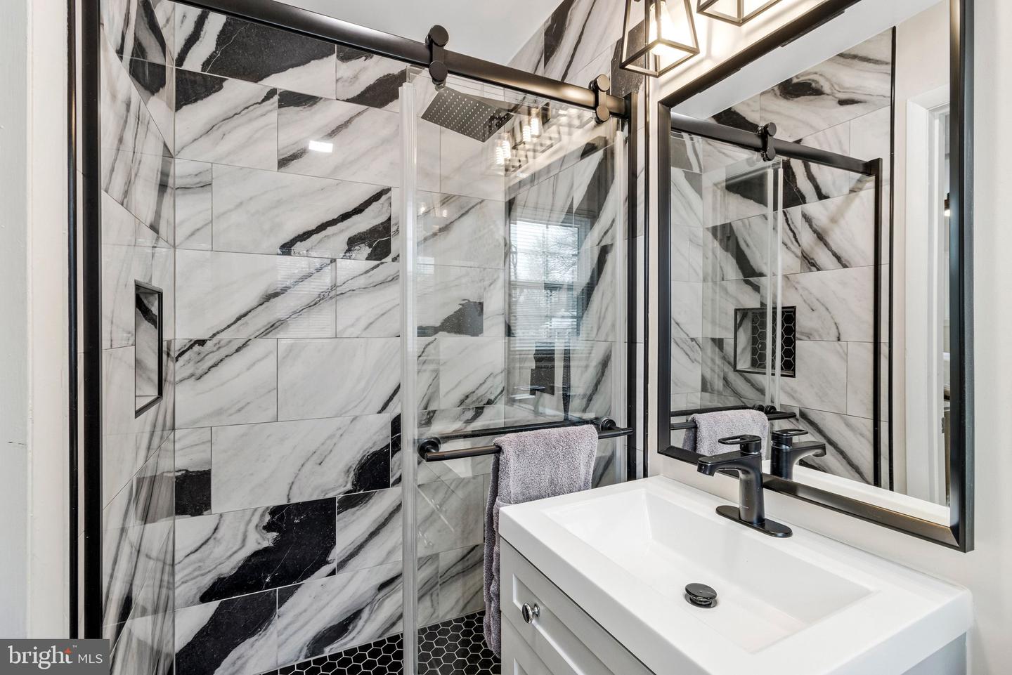 1703 TRENTON DR, ALEXANDRIA, Virginia 22308, 4 Bedrooms Bedrooms, ,3 BathroomsBathrooms,Residential,For sale,1703 TRENTON DR,VAFX2289358 MLS # VAFX2289358