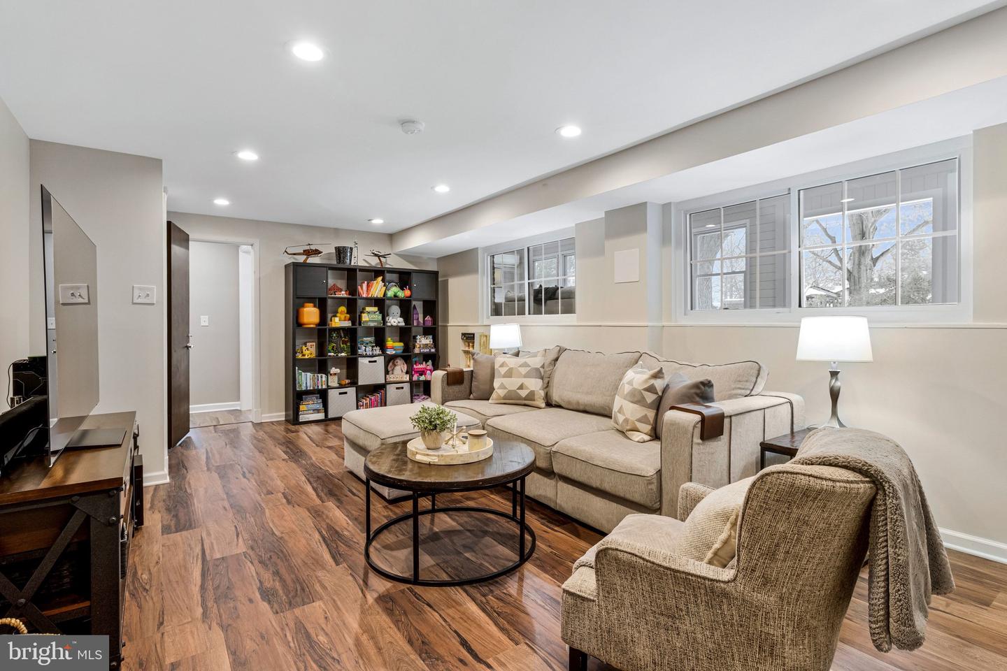 1703 TRENTON DR, ALEXANDRIA, Virginia 22308, 4 Bedrooms Bedrooms, ,3 BathroomsBathrooms,Residential,For sale,1703 TRENTON DR,VAFX2289358 MLS # VAFX2289358