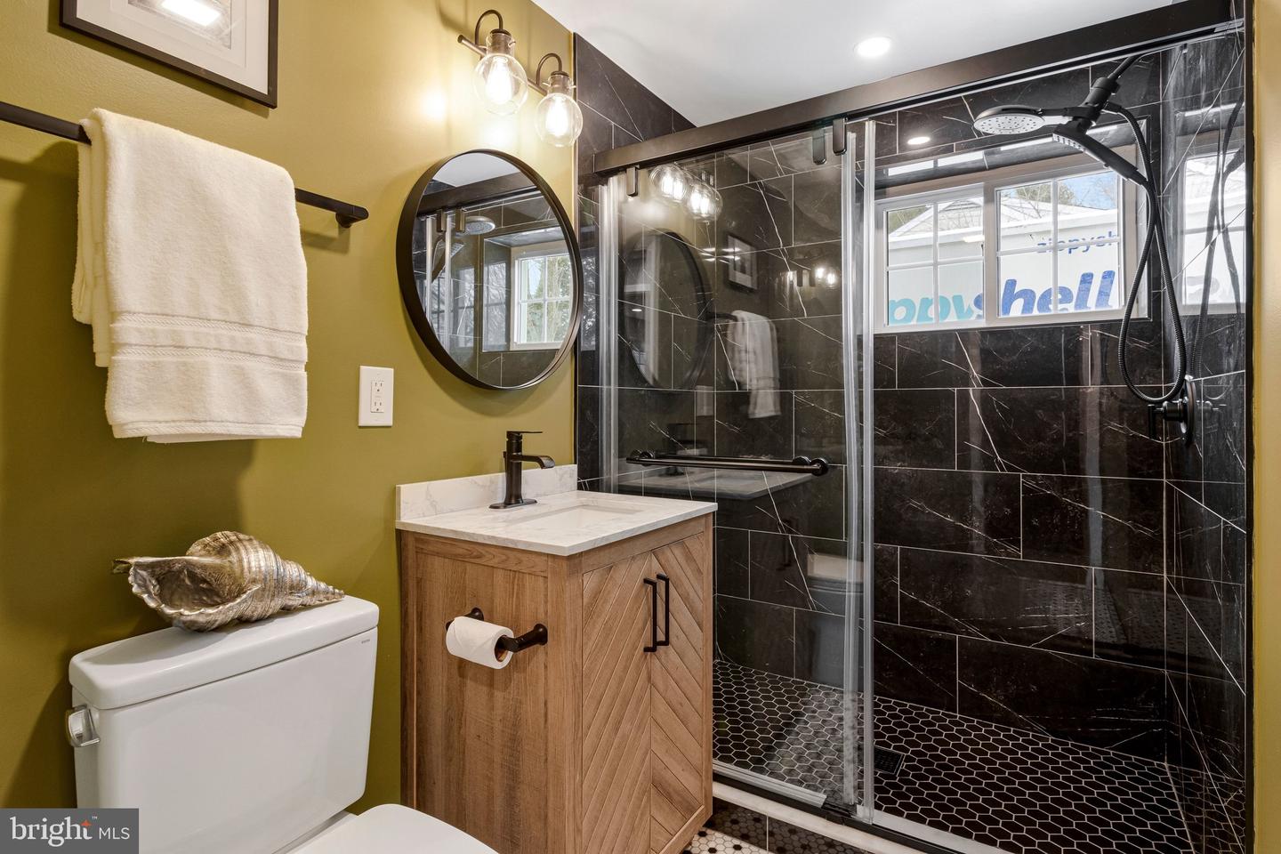 1703 TRENTON DR, ALEXANDRIA, Virginia 22308, 4 Bedrooms Bedrooms, ,3 BathroomsBathrooms,Residential,For sale,1703 TRENTON DR,VAFX2289358 MLS # VAFX2289358