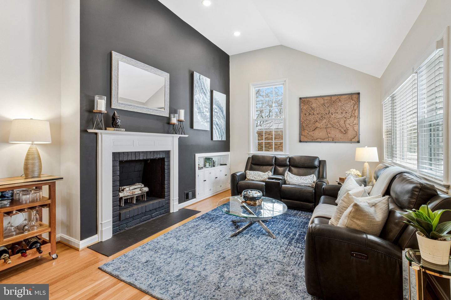 1703 TRENTON DR, ALEXANDRIA, Virginia 22308, 4 Bedrooms Bedrooms, ,3 BathroomsBathrooms,Residential,For sale,1703 TRENTON DR,VAFX2289358 MLS # VAFX2289358