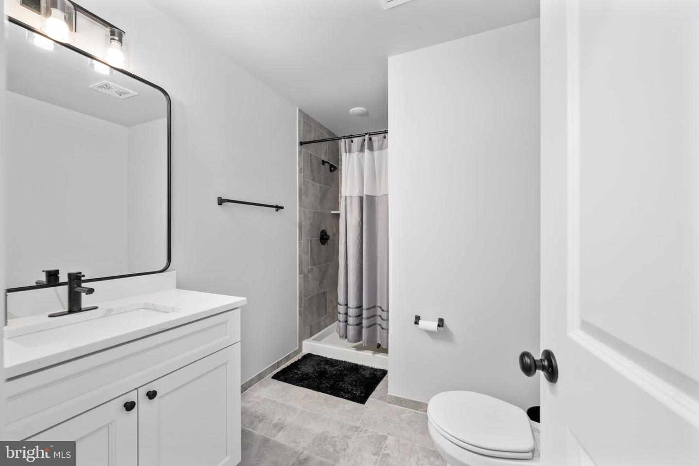 11204 HONOR BRIDGE FARM PLACE PL, SPOTSYLVANIA, Virginia 22551, 5 Bedrooms Bedrooms, 14 Rooms Rooms,3 BathroomsBathrooms,Residential,For sale,11204 HONOR BRIDGE FARM PLACE PL,VASP2037276 MLS # VASP2037276