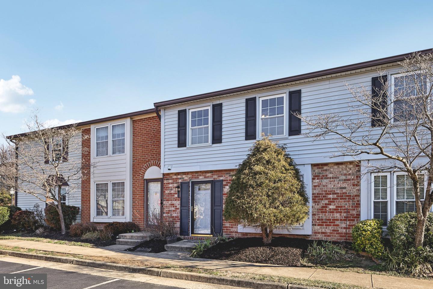 5555 FIRST STATESMAN LN, ALEXANDRIA, Virginia 22312, 3 Bedrooms Bedrooms, ,2 BathroomsBathrooms,Residential,For sale,5555 FIRST STATESMAN LN,VAFX2278750 MLS # VAFX2278750