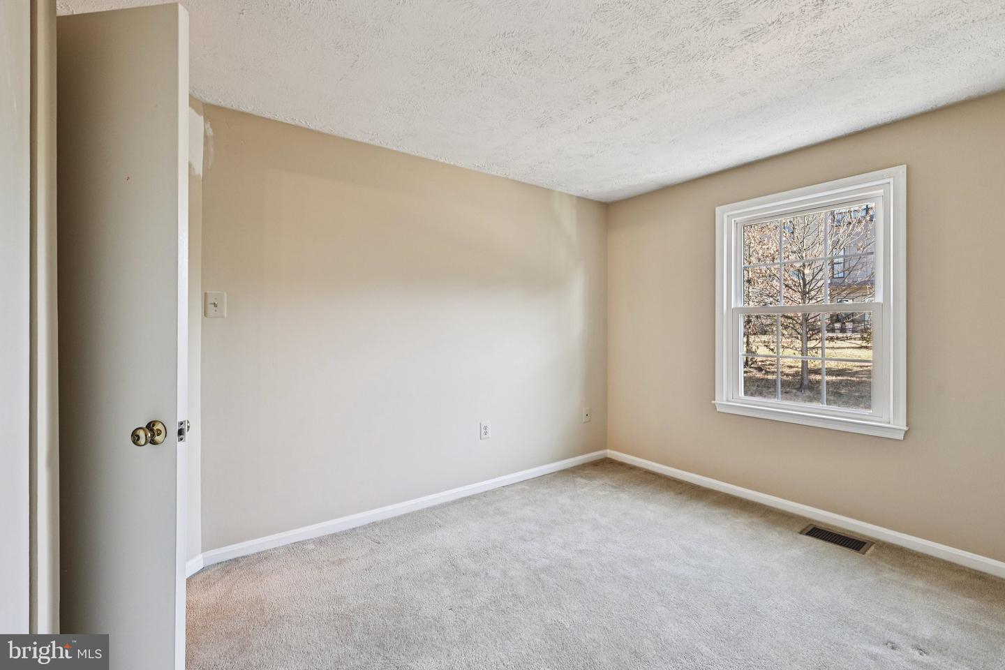 5555 FIRST STATESMAN LN, ALEXANDRIA, Virginia 22312, 3 Bedrooms Bedrooms, ,2 BathroomsBathrooms,Residential,For sale,5555 FIRST STATESMAN LN,VAFX2278750 MLS # VAFX2278750