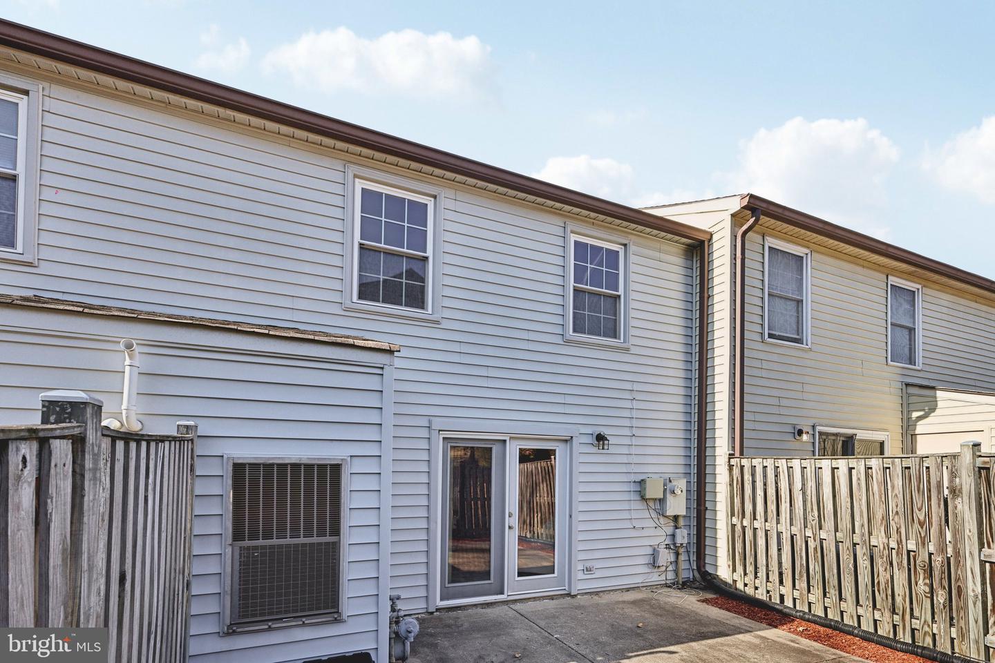 5555 FIRST STATESMAN LN, ALEXANDRIA, Virginia 22312, 3 Bedrooms Bedrooms, ,2 BathroomsBathrooms,Residential,For sale,5555 FIRST STATESMAN LN,VAFX2278750 MLS # VAFX2278750