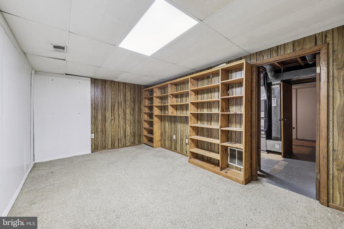 5037 HEAD CT, FAIRFAX, Virginia 22032, 3 Bedrooms Bedrooms, 6 Rooms Rooms,2 BathroomsBathrooms,Residential,For sale,5037 HEAD CT,VAFX2280856 MLS # VAFX2280856