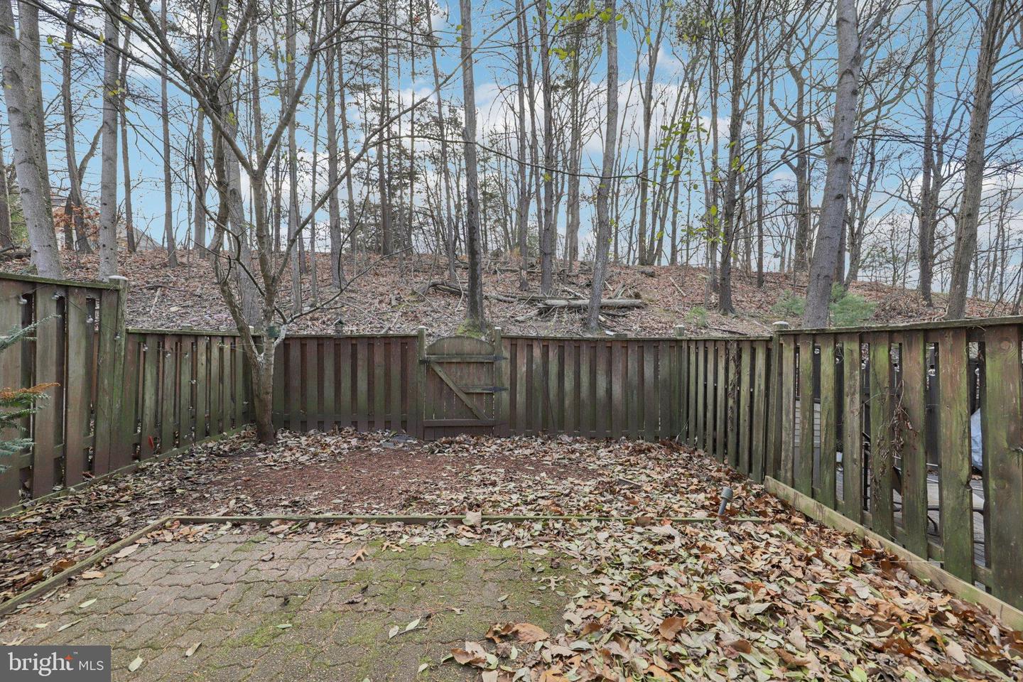 5037 HEAD CT, FAIRFAX, Virginia 22032, 3 Bedrooms Bedrooms, 6 Rooms Rooms,2 BathroomsBathrooms,Residential,For sale,5037 HEAD CT,VAFX2280856 MLS # VAFX2280856