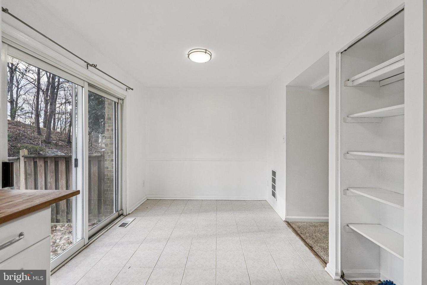 5037 HEAD CT, FAIRFAX, Virginia 22032, 3 Bedrooms Bedrooms, 6 Rooms Rooms,2 BathroomsBathrooms,Residential,For sale,5037 HEAD CT,VAFX2280856 MLS # VAFX2280856