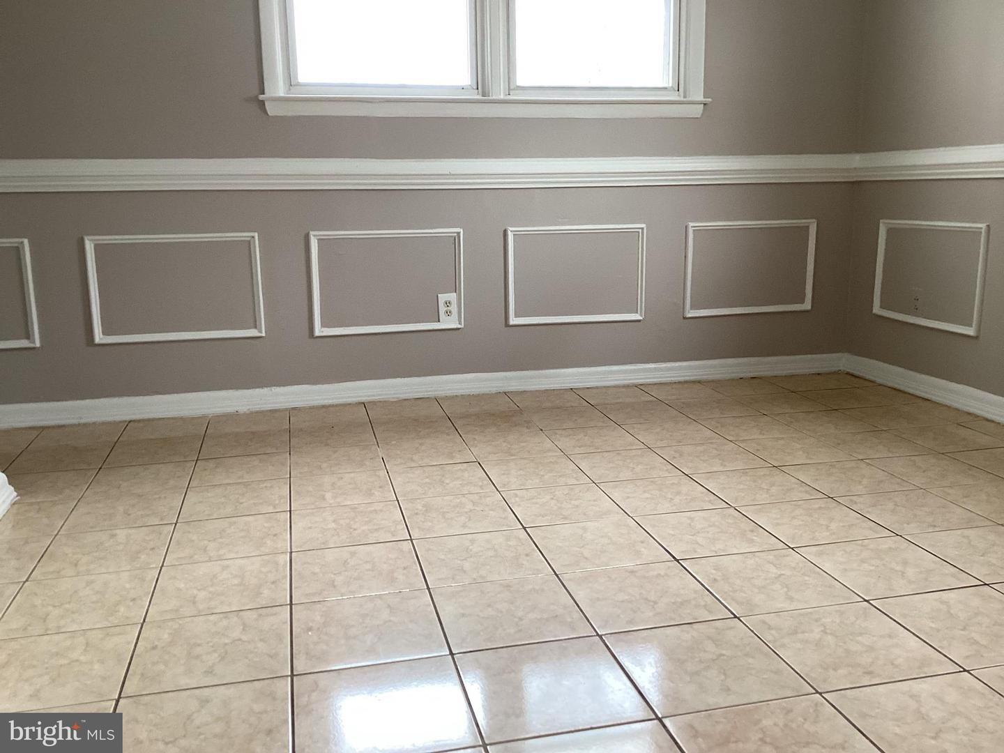 250 MANASSAS, MANASSAS PARK, Virginia 20111, 6 Bedrooms Bedrooms, ,2 BathroomsBathrooms,Residential,For sale,250 MANASSAS,VAPW2109104 MLS # VAPW2109104