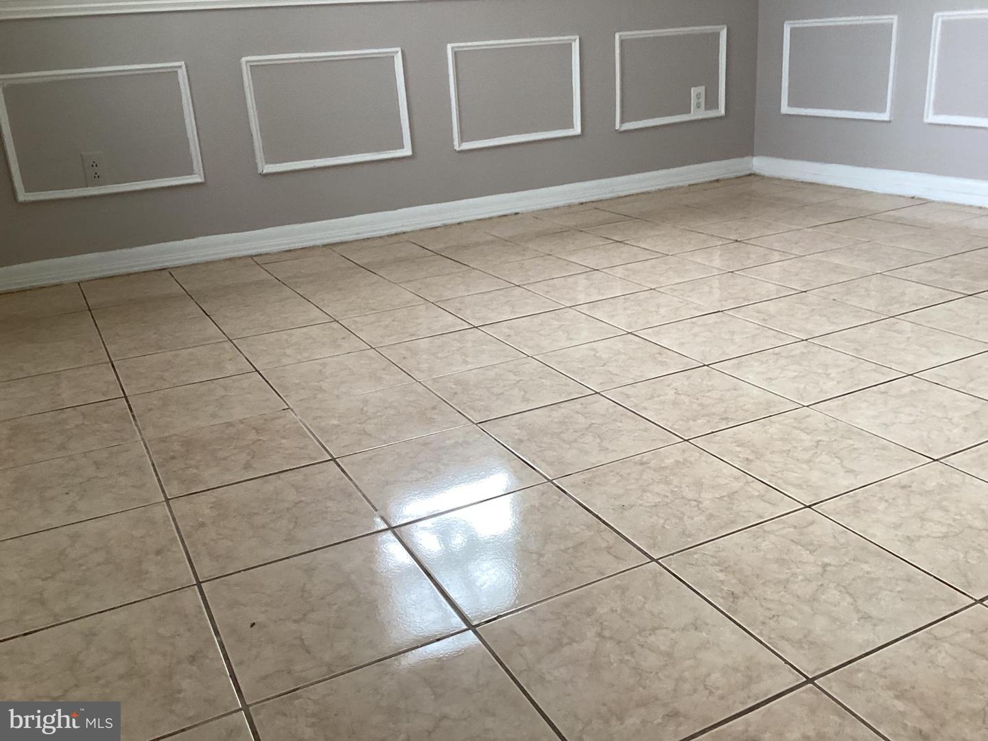 250 MANASSAS, MANASSAS PARK, Virginia 20111, 6 Bedrooms Bedrooms, ,2 BathroomsBathrooms,Residential,For sale,250 MANASSAS,VAPW2109104 MLS # VAPW2109104