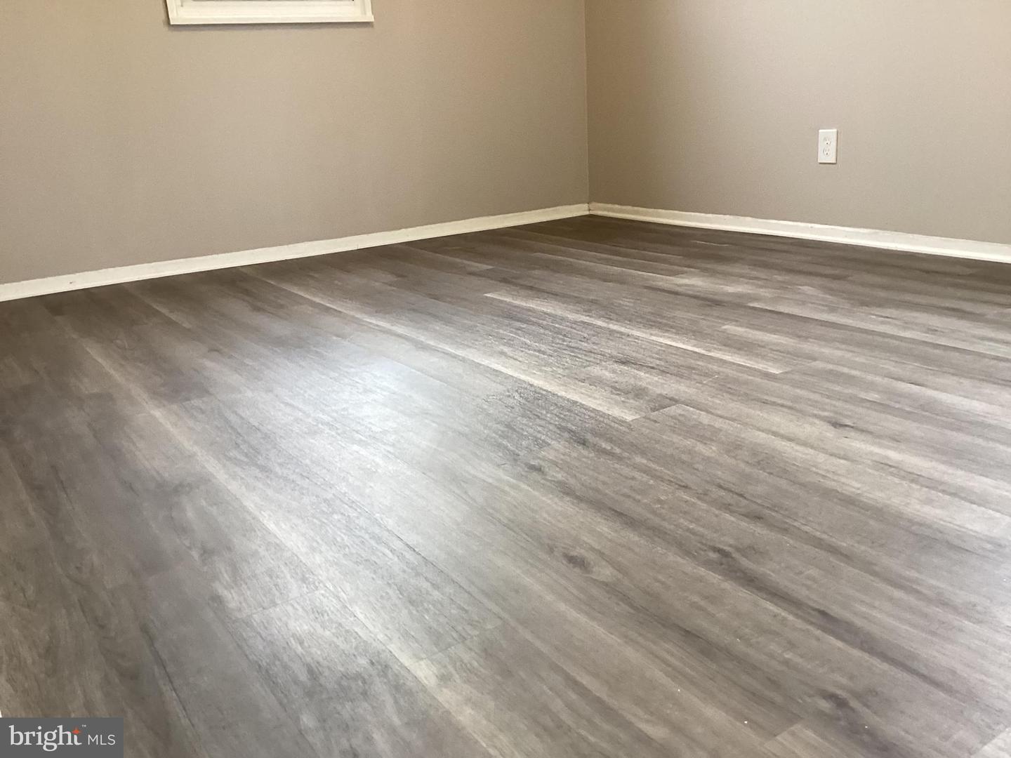 250 MANASSAS, MANASSAS PARK, Virginia 20111, 6 Bedrooms Bedrooms, ,2 BathroomsBathrooms,Residential,For sale,250 MANASSAS,VAPW2109104 MLS # VAPW2109104