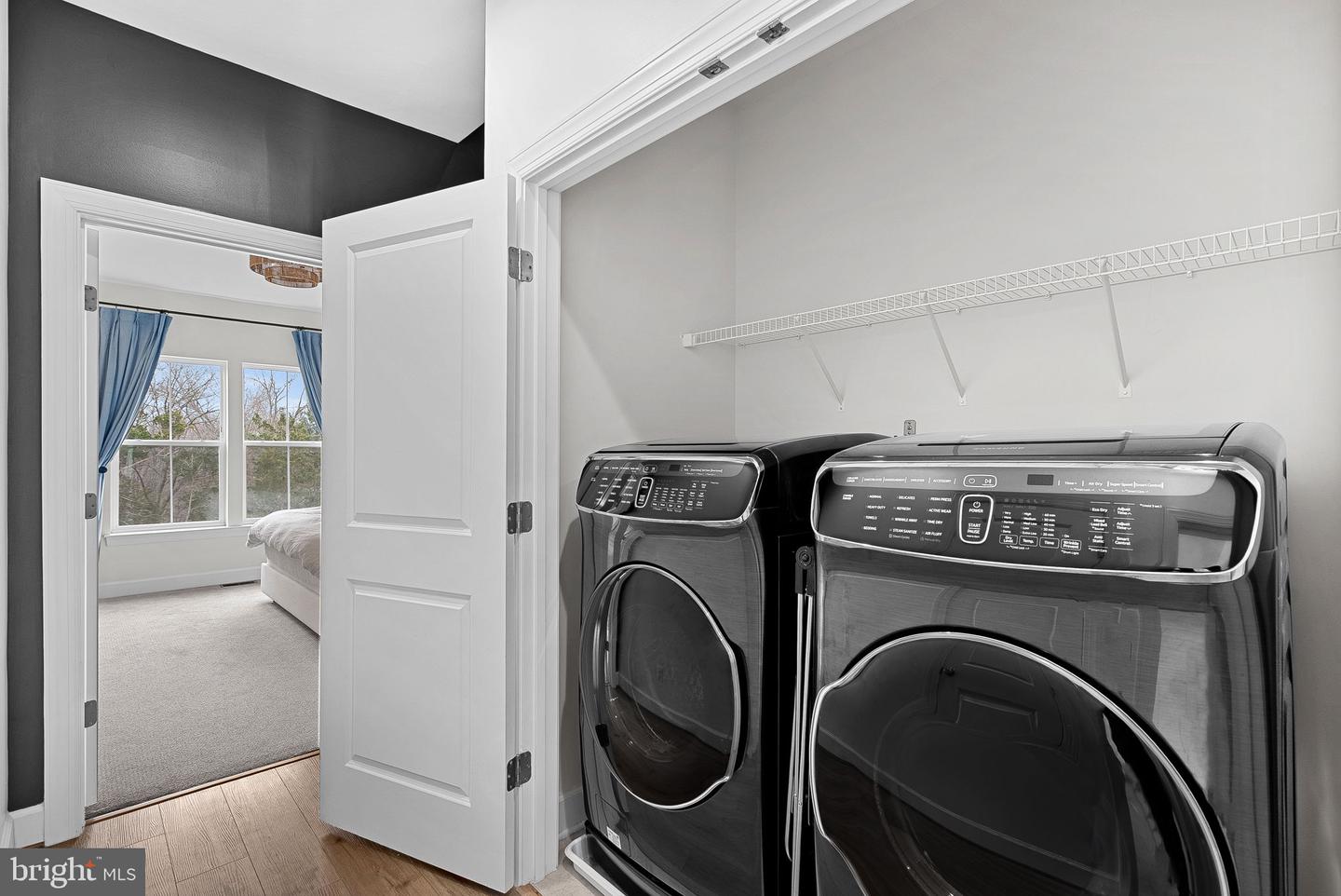 5237 RIDGEVIEW RETREAT DR, CHANTILLY, Virginia 20151, 4 Bedrooms Bedrooms, ,3 BathroomsBathrooms,Residential,For sale,5237 RIDGEVIEW RETREAT DR,VAFX2283212 MLS # VAFX2283212