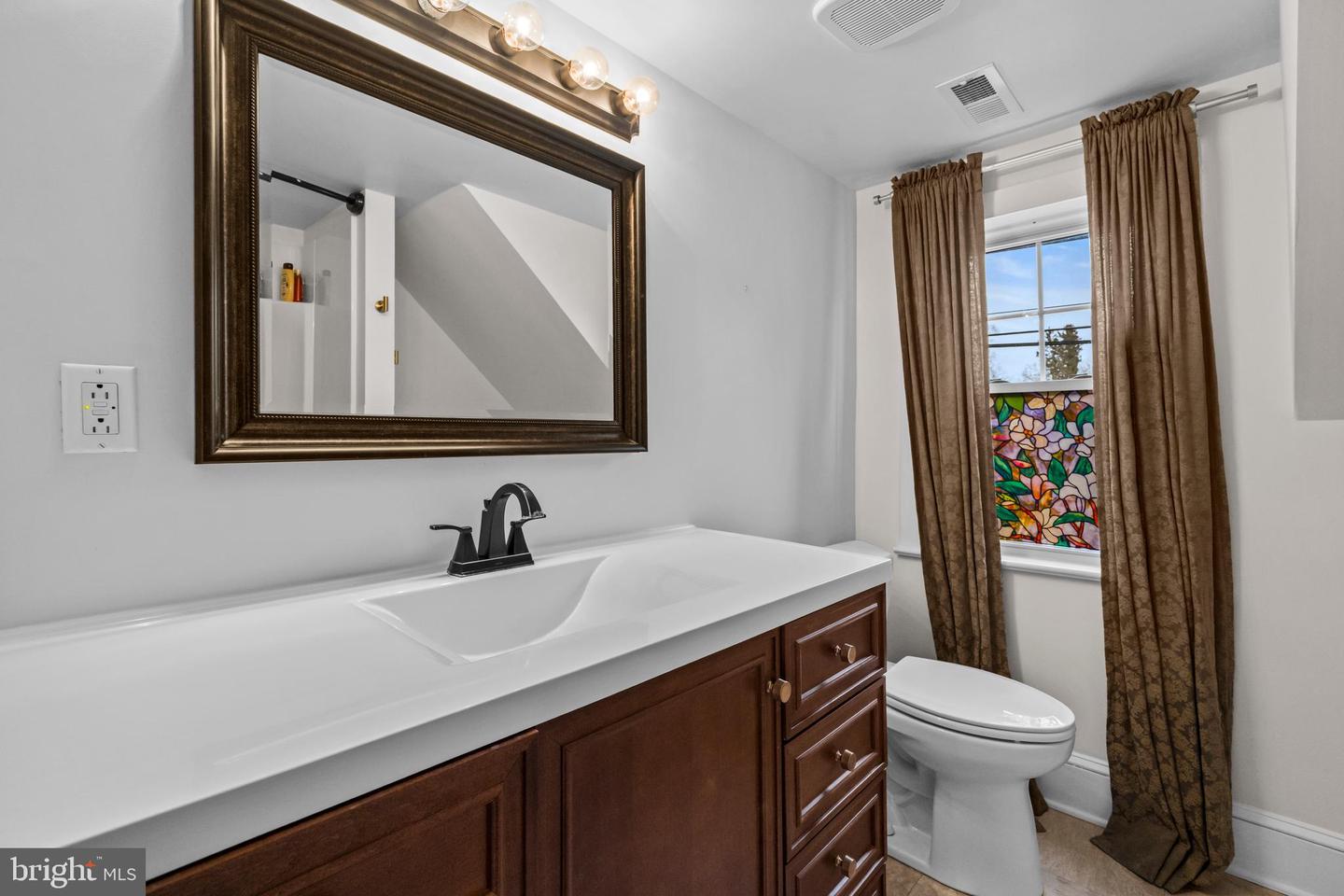 108 W MAIN ST, REMINGTON, Virginia 22734, 3 Bedrooms Bedrooms, ,2 BathroomsBathrooms,Residential,For sale,108 W MAIN ST,VAFQ2020032 MLS # VAFQ2020032