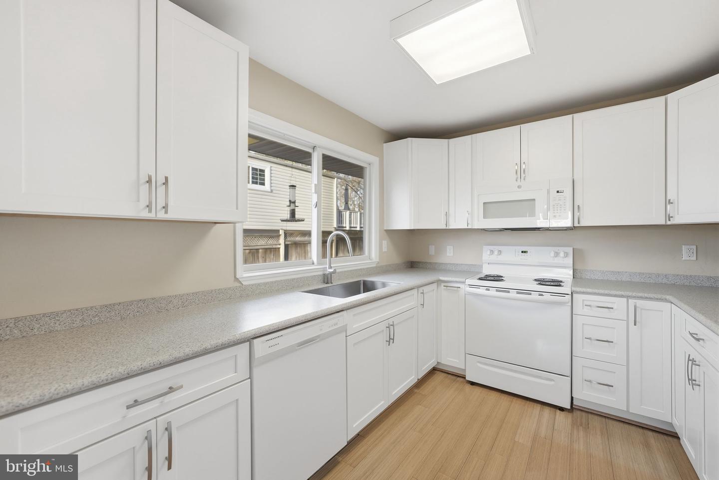 12708 VALLEYWOOD DR, WOODBRIDGE, Virginia 22192, 3 Bedrooms Bedrooms, ,2 BathroomsBathrooms,Residential,For sale,12708 VALLEYWOOD DR,VAPW2110860 MLS # VAPW2110860