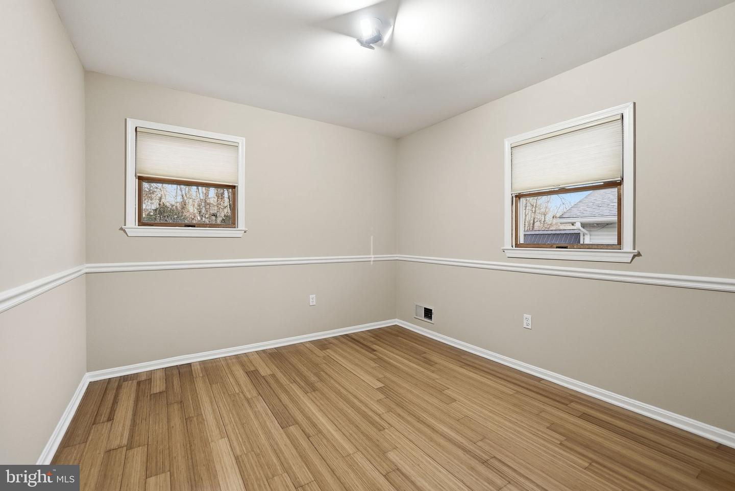 12708 VALLEYWOOD DR, WOODBRIDGE, Virginia 22192, 3 Bedrooms Bedrooms, ,2 BathroomsBathrooms,Residential,For sale,12708 VALLEYWOOD DR,VAPW2110860 MLS # VAPW2110860