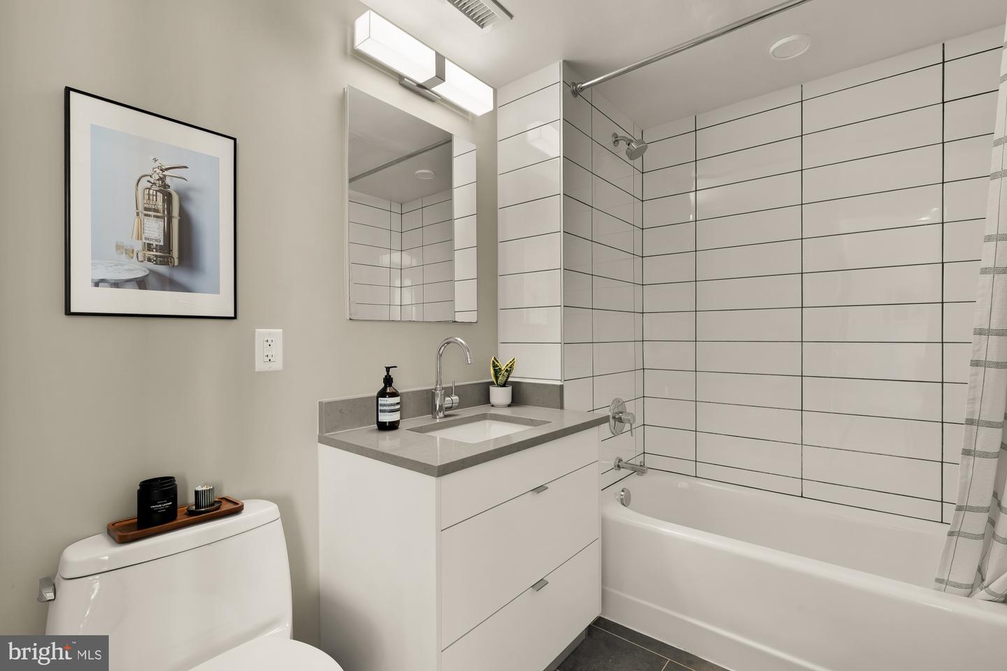 1300 4TH ST SE #1014, WASHINGTON, District Of Columbia 20003, 1 Bedroom Bedrooms, ,1 BathroomBathrooms,Residential,For sale,1300 4TH ST SE #1014,DCDC2243506 MLS # DCDC2243506