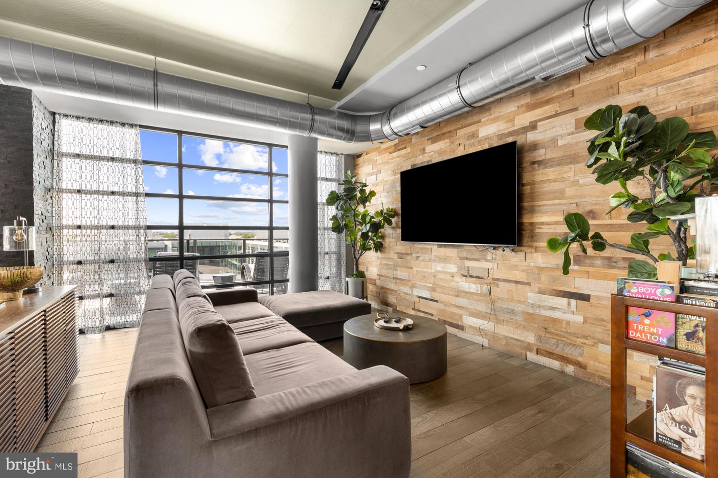 1300 4TH ST SE #1014, WASHINGTON, District Of Columbia 20003, 1 Bedroom Bedrooms, ,1 BathroomBathrooms,Residential,For sale,1300 4TH ST SE #1014,DCDC2243506 MLS # DCDC2243506