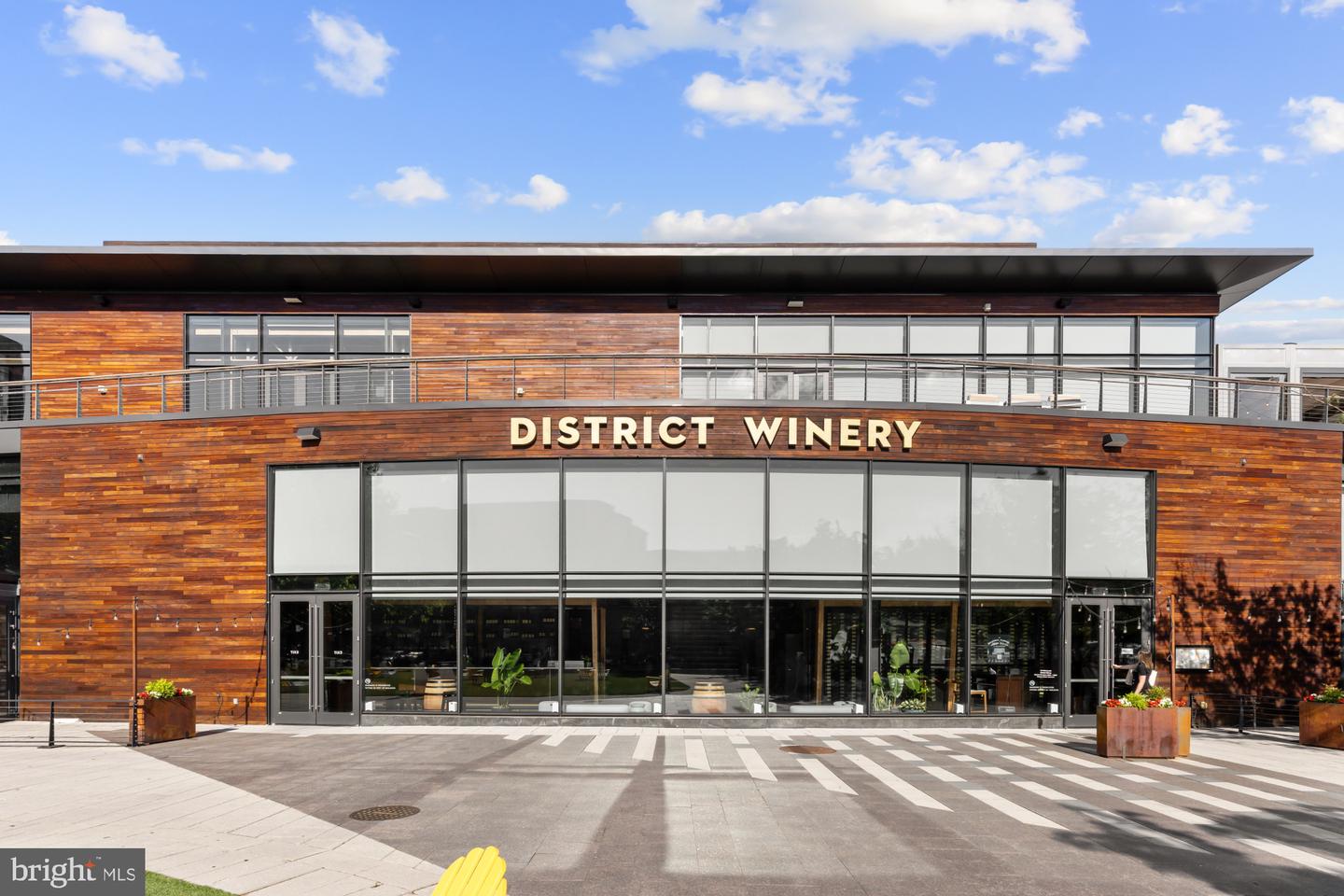 1300 4TH ST SE #1014, WASHINGTON, District Of Columbia 20003, 1 Bedroom Bedrooms, ,1 BathroomBathrooms,Residential,For sale,1300 4TH ST SE #1014,DCDC2243506 MLS # DCDC2243506