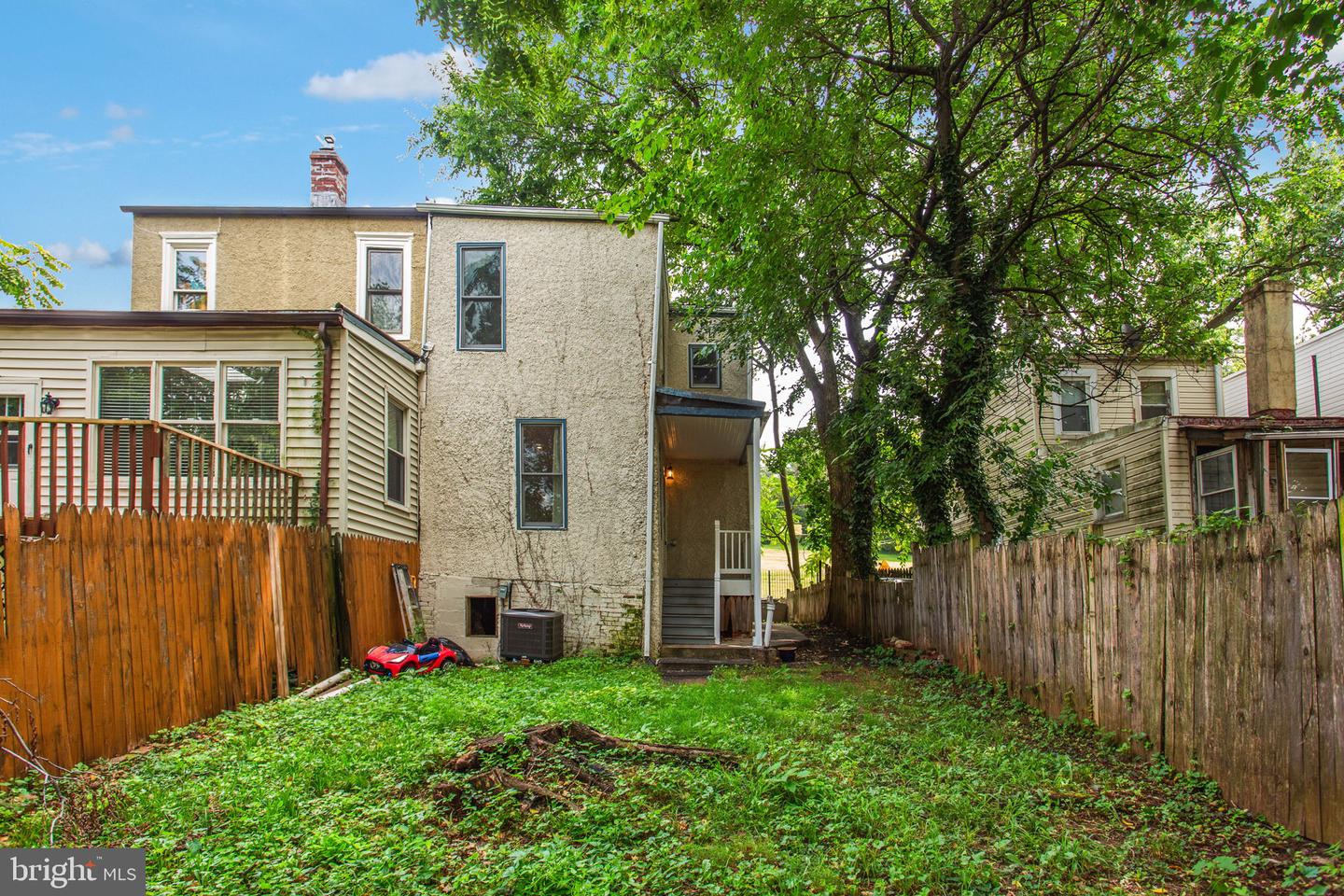 2217 14TH ST SE, WASHINGTON, District Of Columbia 20020, 3 Bedrooms Bedrooms, ,2 BathroomsBathrooms,Residential,For sale,2217 14TH ST SE,DCDC2244114 MLS # DCDC2244114