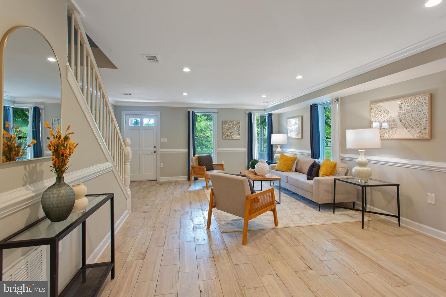 2217 14TH ST SE, WASHINGTON, District Of Columbia 20020, 3 Bedrooms Bedrooms, ,2 BathroomsBathrooms,Residential,For sale,2217 14TH ST SE,DCDC2244114 MLS # DCDC2244114