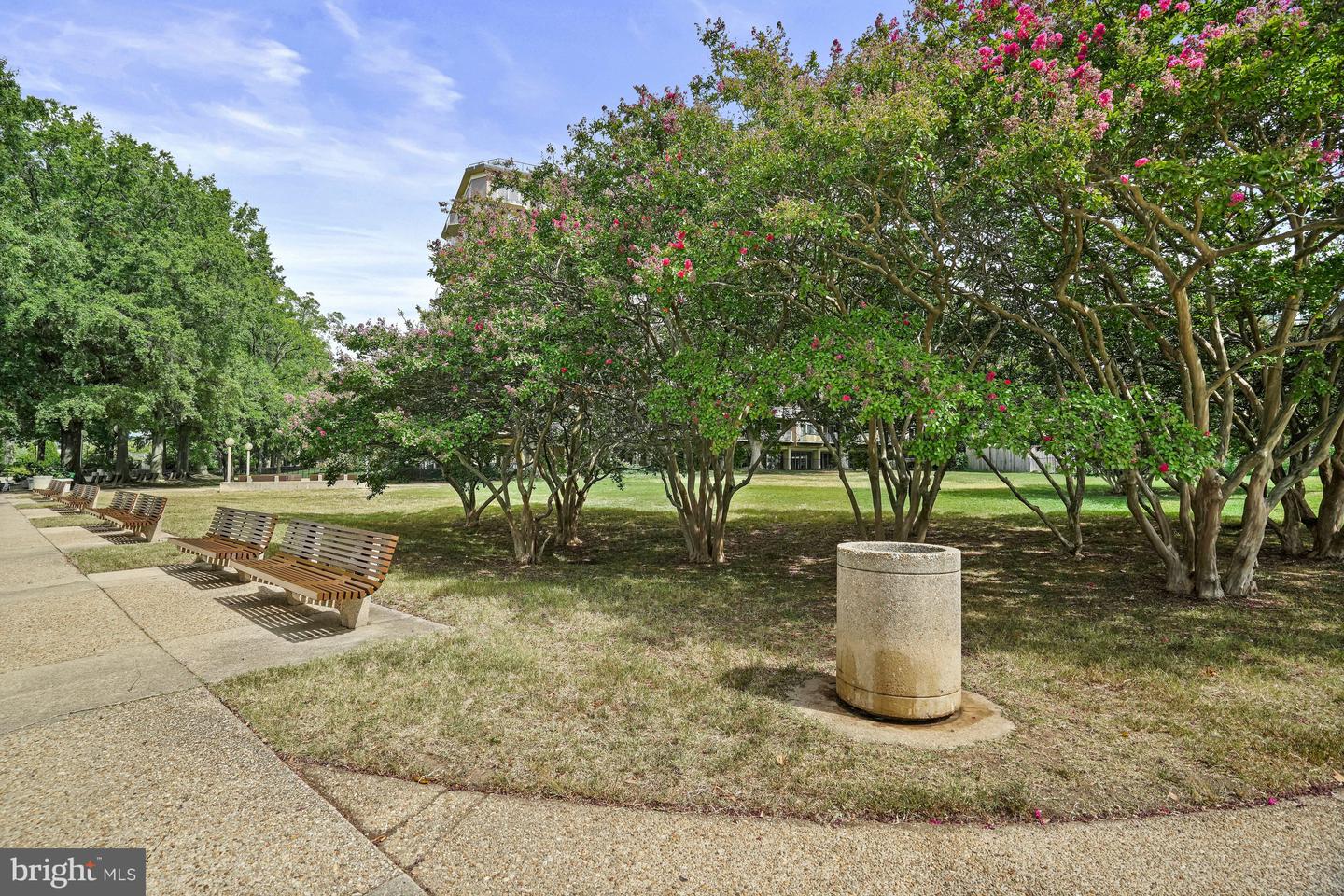 410 O ST SW #306, WASHINGTON, District Of Columbia 20024, 2 Bedrooms Bedrooms, ,2 BathroomsBathrooms,Residential,For sale,410 O ST SW #306,DCDC2244470 MLS # DCDC2244470