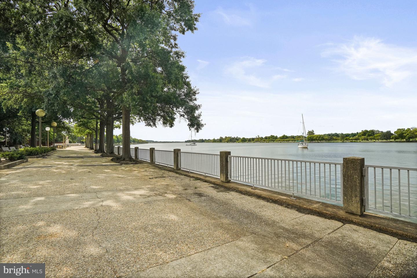 410 O ST SW #306, WASHINGTON, District Of Columbia 20024, 2 Bedrooms Bedrooms, ,2 BathroomsBathrooms,Residential,For sale,410 O ST SW #306,DCDC2244470 MLS # DCDC2244470