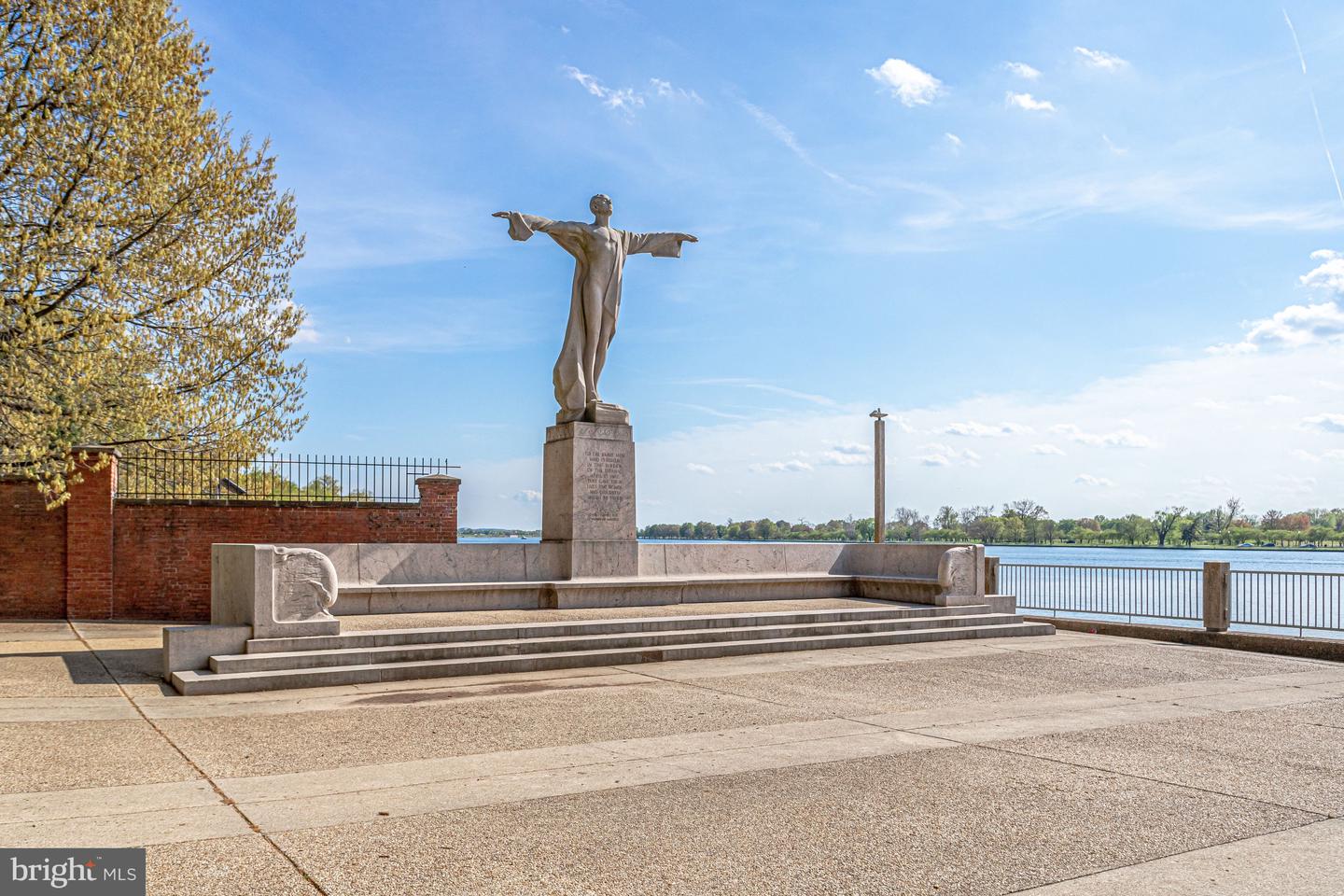 410 O ST SW #306, WASHINGTON, District Of Columbia 20024, 2 Bedrooms Bedrooms, ,2 BathroomsBathrooms,Residential,For sale,410 O ST SW #306,DCDC2244470 MLS # DCDC2244470