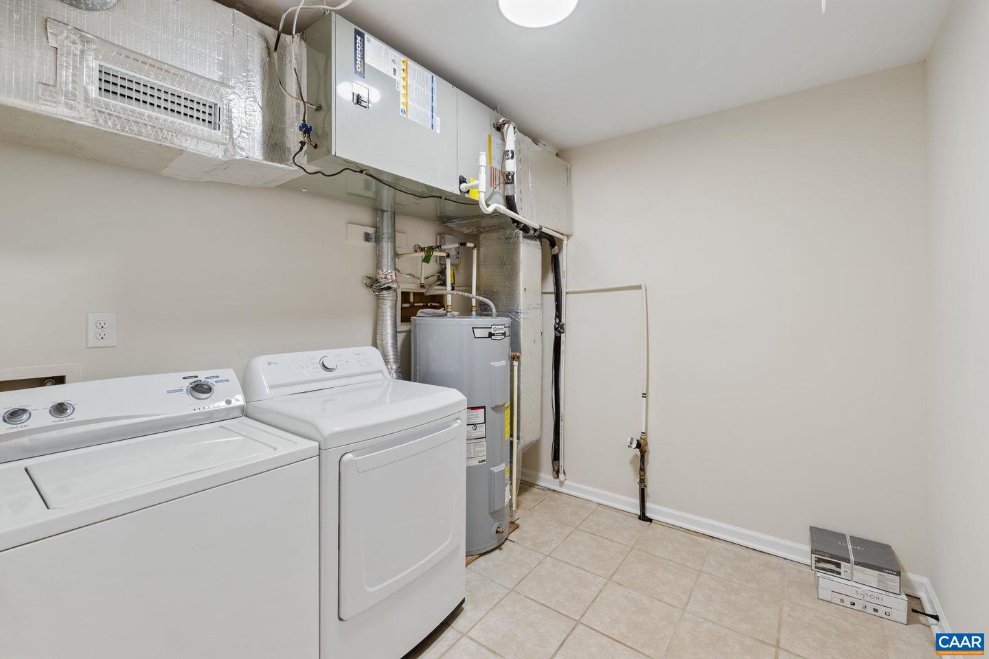 2364 WHITNEY CT, CHARLOTTESVILLE, Virginia 22911, 3 Bedrooms Bedrooms, ,1 BathroomBathrooms,Residential,For sale,2364 WHITNEY CT,673015 MLS # 673015