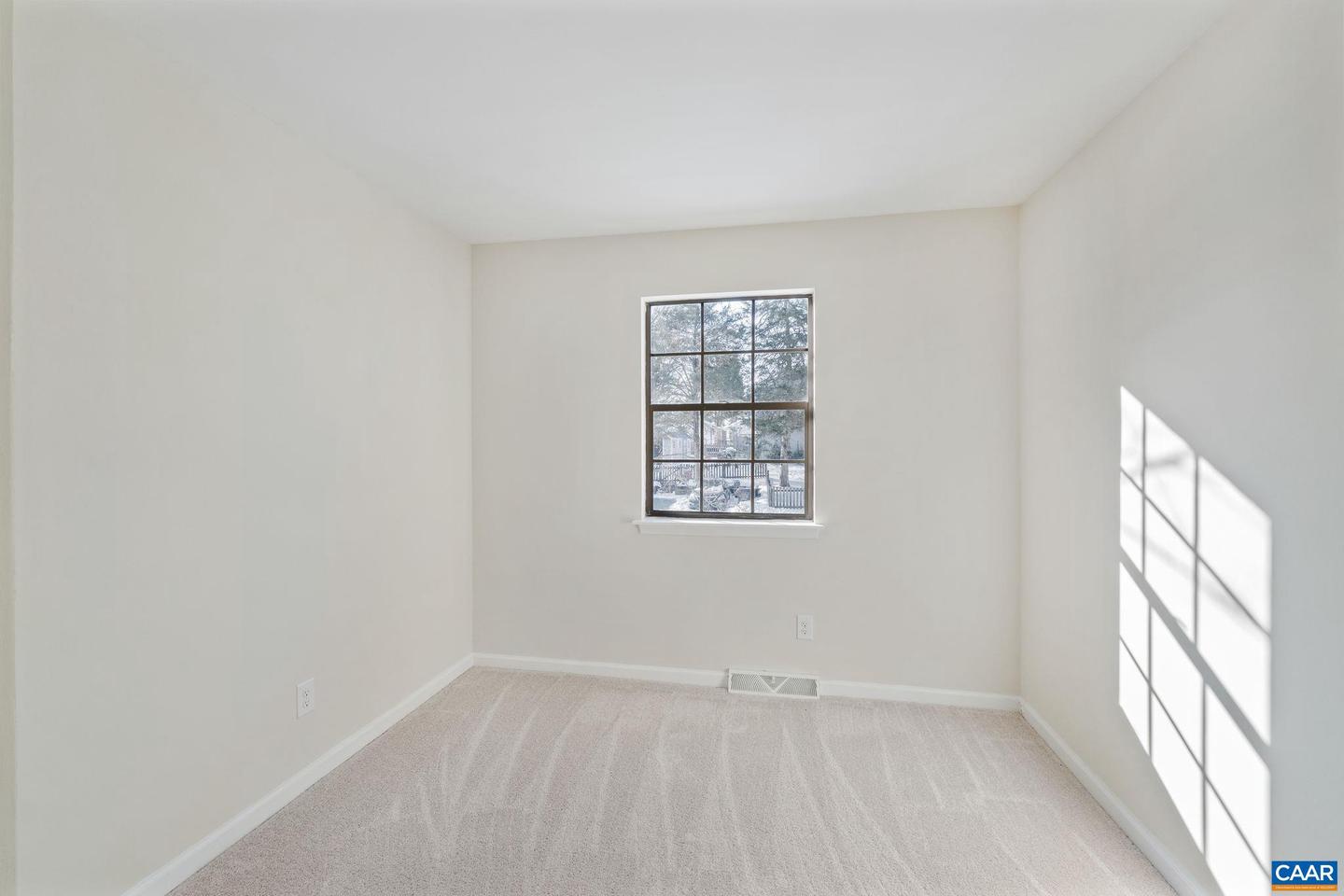 2364 WHITNEY CT, CHARLOTTESVILLE, Virginia 22911, 3 Bedrooms Bedrooms, ,1 BathroomBathrooms,Residential,For sale,2364 WHITNEY CT,673015 MLS # 673015