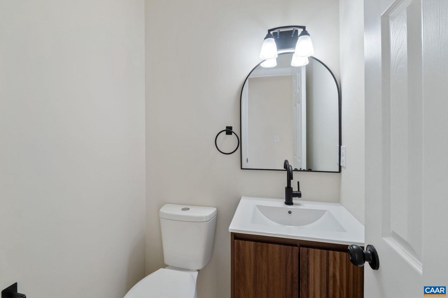 2364 WHITNEY CT, CHARLOTTESVILLE, Virginia 22911, 3 Bedrooms Bedrooms, ,1 BathroomBathrooms,Residential,For sale,2364 WHITNEY CT,673015 MLS # 673015