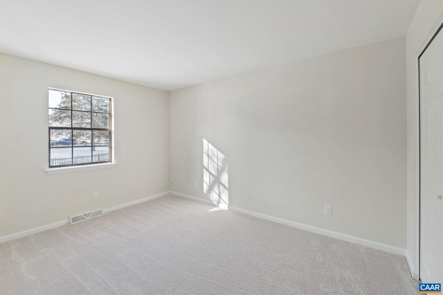 2364 WHITNEY CT, CHARLOTTESVILLE, Virginia 22911, 3 Bedrooms Bedrooms, ,1 BathroomBathrooms,Residential,For sale,2364 WHITNEY CT,673015 MLS # 673015