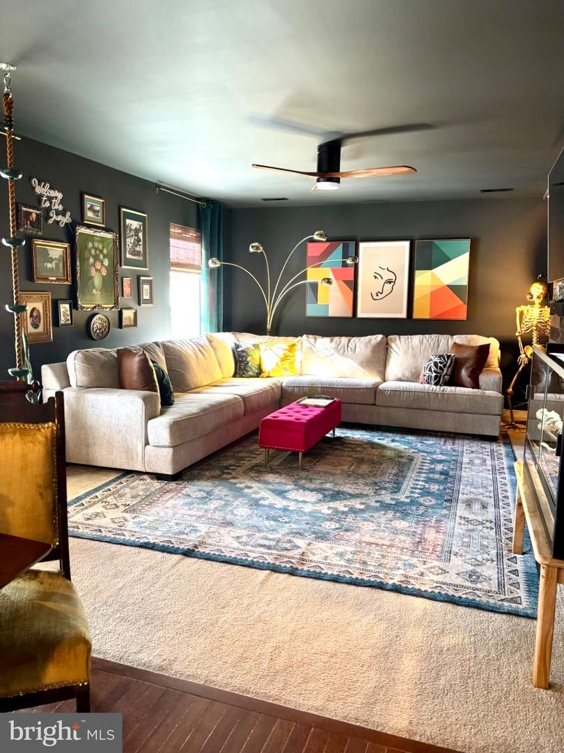 3417 BEAR POND LN, AMISSVILLE, Virginia 20106, 4 Bedrooms Bedrooms, 13 Rooms Rooms,2 BathroomsBathrooms,Residential,For sale,3417 BEAR POND LN,VACU2012618 MLS # VACU2012618