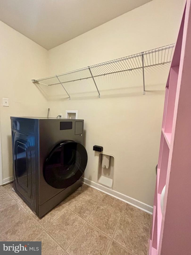 3417 BEAR POND LN, AMISSVILLE, Virginia 20106, 4 Bedrooms Bedrooms, 13 Rooms Rooms,2 BathroomsBathrooms,Residential,For sale,3417 BEAR POND LN,VACU2012618 MLS # VACU2012618