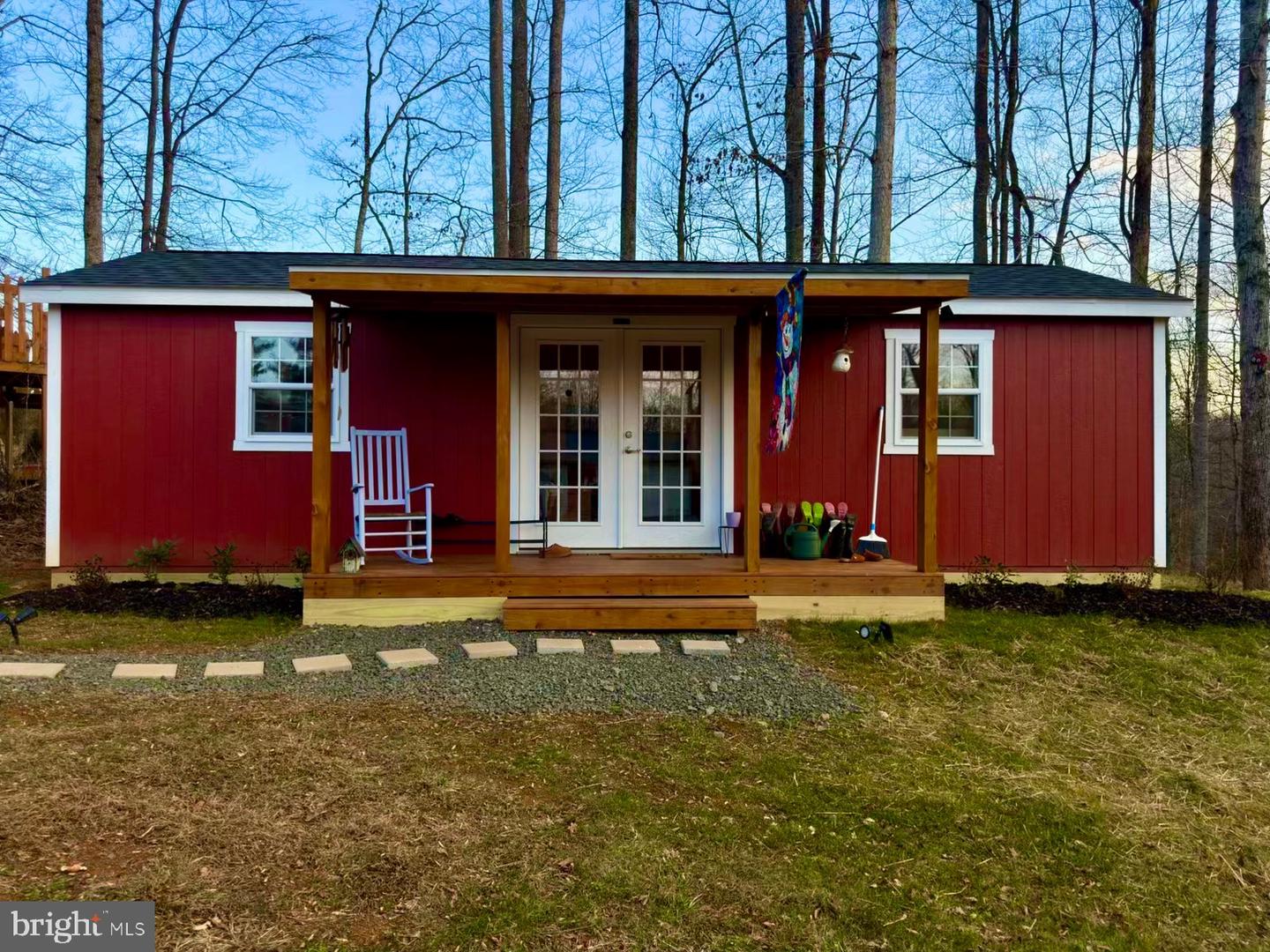 3417 BEAR POND LN, AMISSVILLE, Virginia 20106, 4 Bedrooms Bedrooms, 13 Rooms Rooms,2 BathroomsBathrooms,Residential,For sale,3417 BEAR POND LN,VACU2012618 MLS # VACU2012618