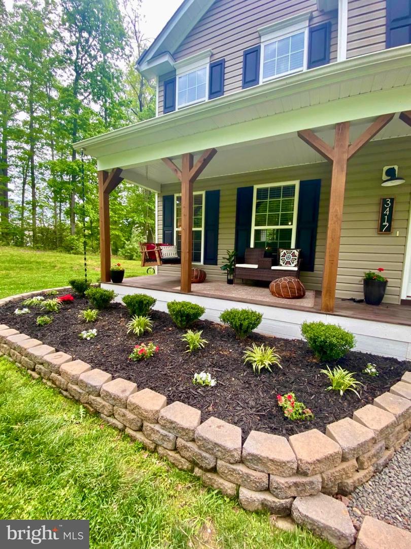 3417 BEAR POND LN, AMISSVILLE, Virginia 20106, 4 Bedrooms Bedrooms, 13 Rooms Rooms,2 BathroomsBathrooms,Residential,For sale,3417 BEAR POND LN,VACU2012618 MLS # VACU2012618