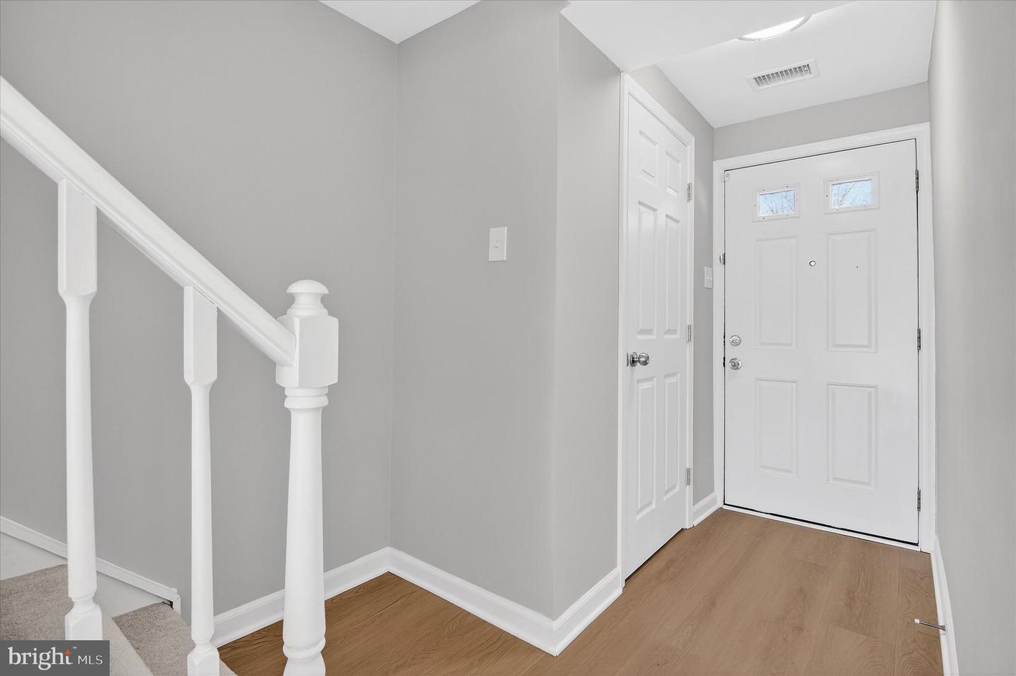 8545 BLUE ROCK LN, LORTON, Virginia 22079, 2 Bedrooms Bedrooms, ,1 BathroomBathrooms,Residential,For sale,8545 BLUE ROCK LN,VAFX2289364 MLS # VAFX2289364