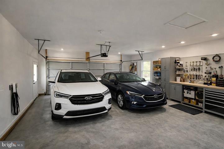 471 SUMMIT POINT DR, FRONT ROYAL, Virginia 22630, 3 Bedrooms Bedrooms, ,2 BathroomsBathrooms,Residential,For sale,471 SUMMIT POINT DR,VAWR2013336 MLS # VAWR2013336