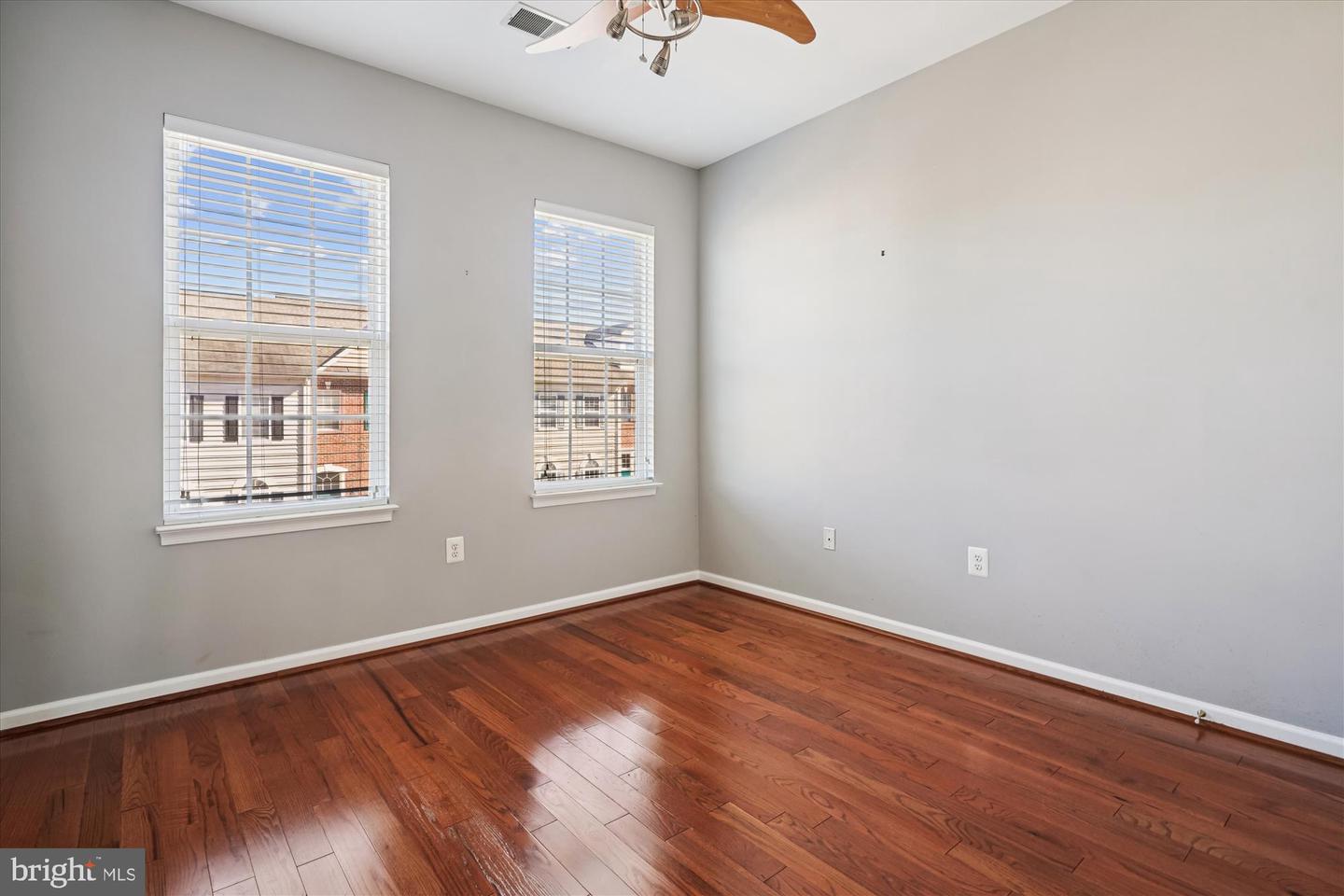 6149 CILANTRO DR, ALEXANDRIA, Virginia 22310, 3 Bedrooms Bedrooms, ,2 BathroomsBathrooms,Residential,For sale,6149 CILANTRO DR,VAFX2289422 MLS # VAFX2289422