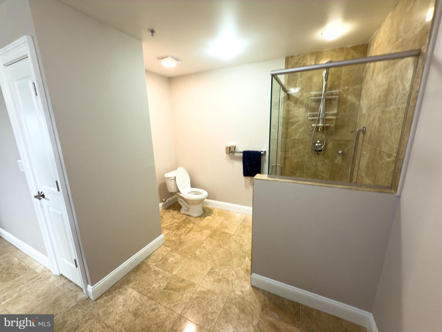 6301 EDSALL RD #224, ALEXANDRIA, Virginia 22312, 2 Bedrooms Bedrooms, ,2 BathroomsBathrooms,Residential,For sale,6301 EDSALL RD #224,VAFX2289436 MLS # VAFX2289436