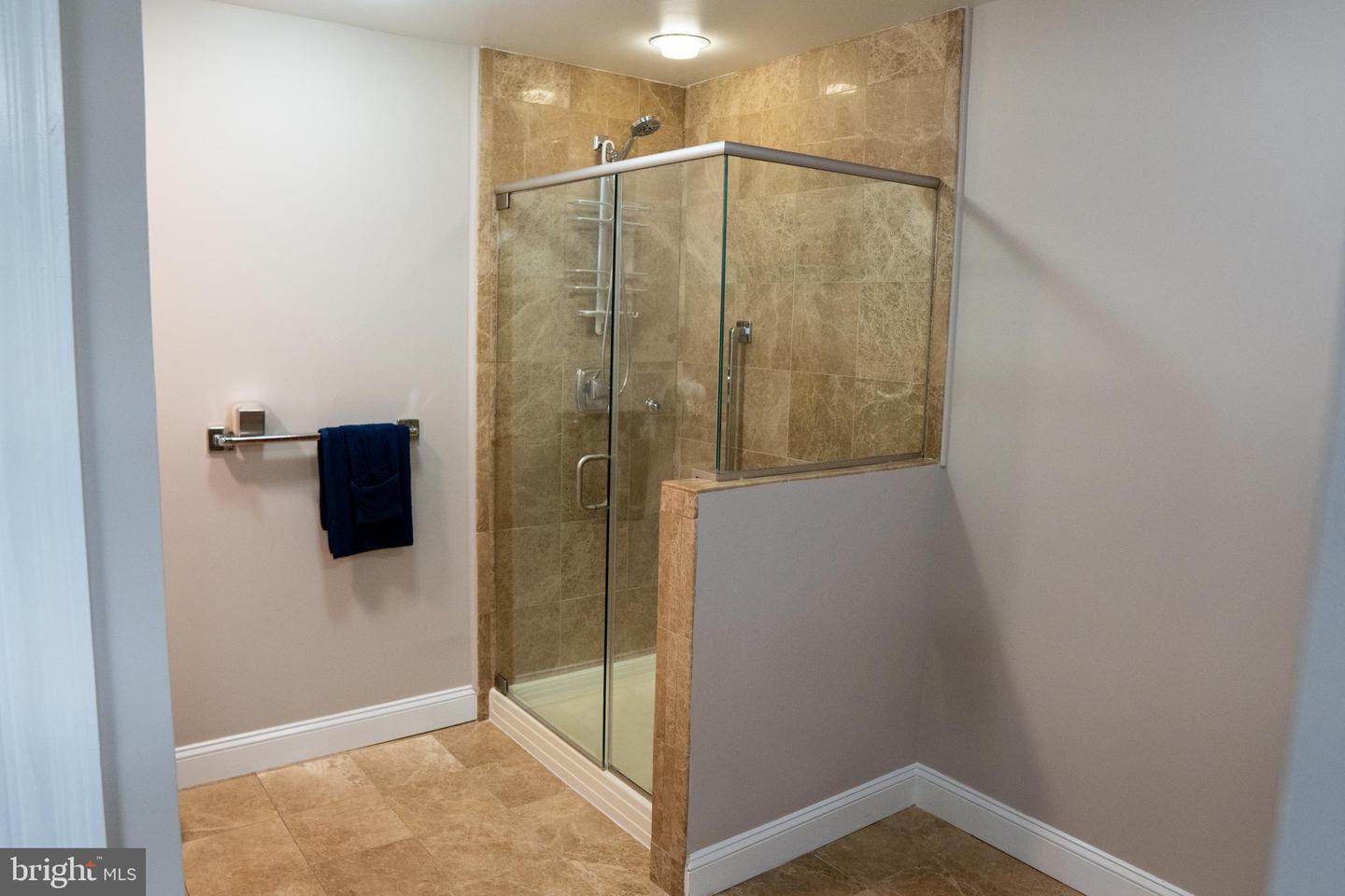 6301 EDSALL RD #224, ALEXANDRIA, Virginia 22312, 2 Bedrooms Bedrooms, ,2 BathroomsBathrooms,Residential,For sale,6301 EDSALL RD #224,VAFX2289436 MLS # VAFX2289436