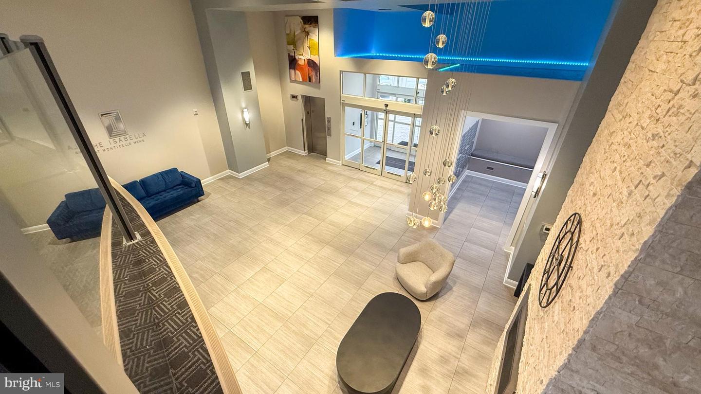 6301 EDSALL RD #224, ALEXANDRIA, Virginia 22312, 2 Bedrooms Bedrooms, ,2 BathroomsBathrooms,Residential,For sale,6301 EDSALL RD #224,VAFX2289436 MLS # VAFX2289436