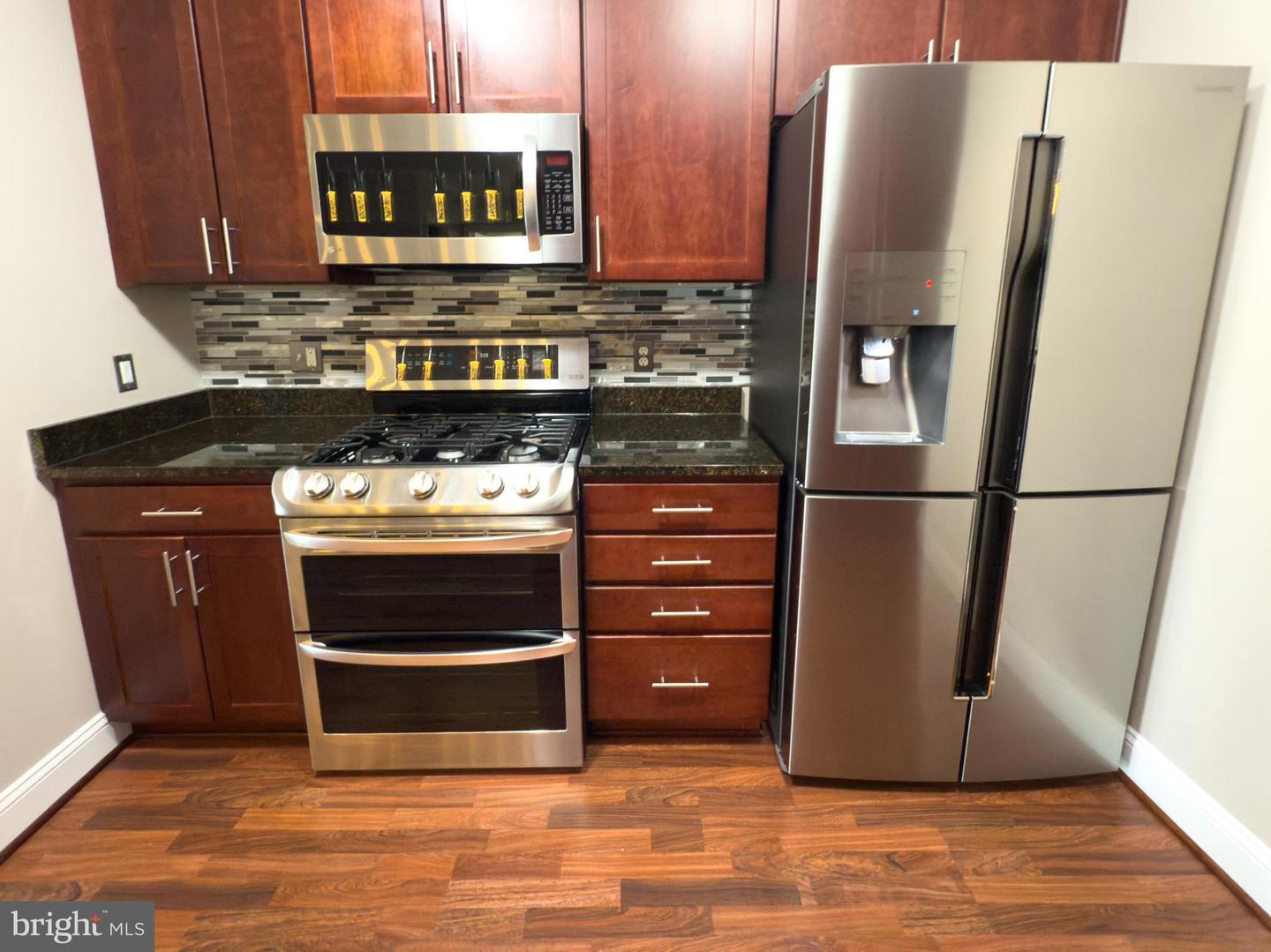 6301 EDSALL RD #224, ALEXANDRIA, Virginia 22312, 2 Bedrooms Bedrooms, ,2 BathroomsBathrooms,Residential,For sale,6301 EDSALL RD #224,VAFX2289436 MLS # VAFX2289436