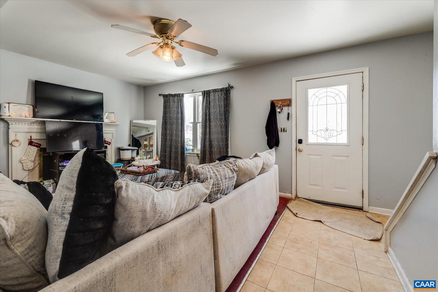 802 ORANGEDALE AVE, CHARLOTTESVILLE, Virginia 22903, 3 Bedrooms Bedrooms, ,1 BathroomBathrooms,Residential,For sale,802 ORANGEDALE AVE,673086 MLS # 673086