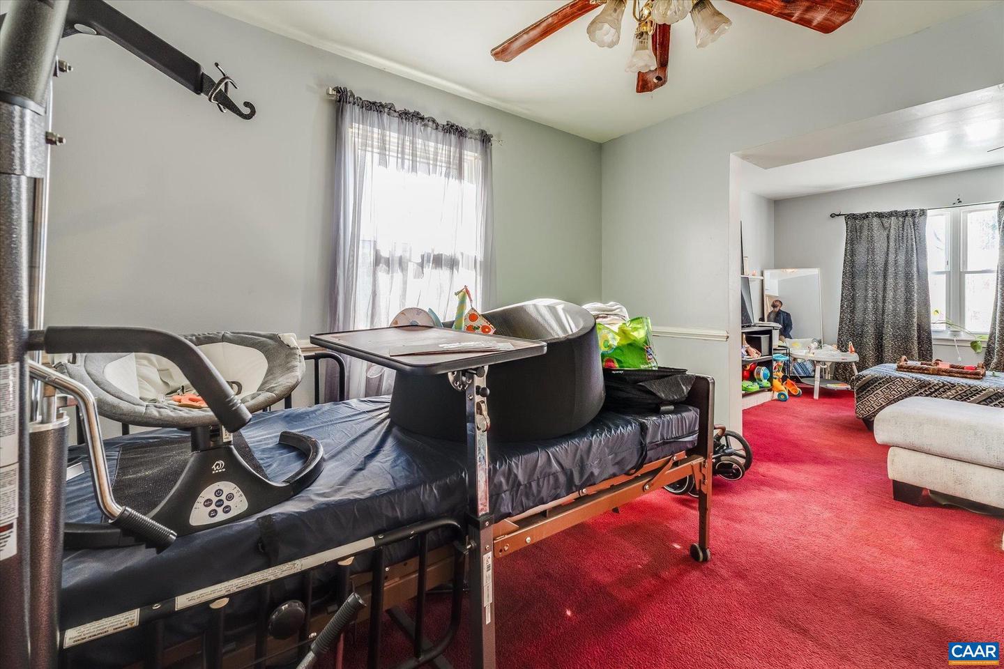 802 ORANGEDALE AVE, CHARLOTTESVILLE, Virginia 22903, 3 Bedrooms Bedrooms, ,1 BathroomBathrooms,Residential,For sale,802 ORANGEDALE AVE,673086 MLS # 673086