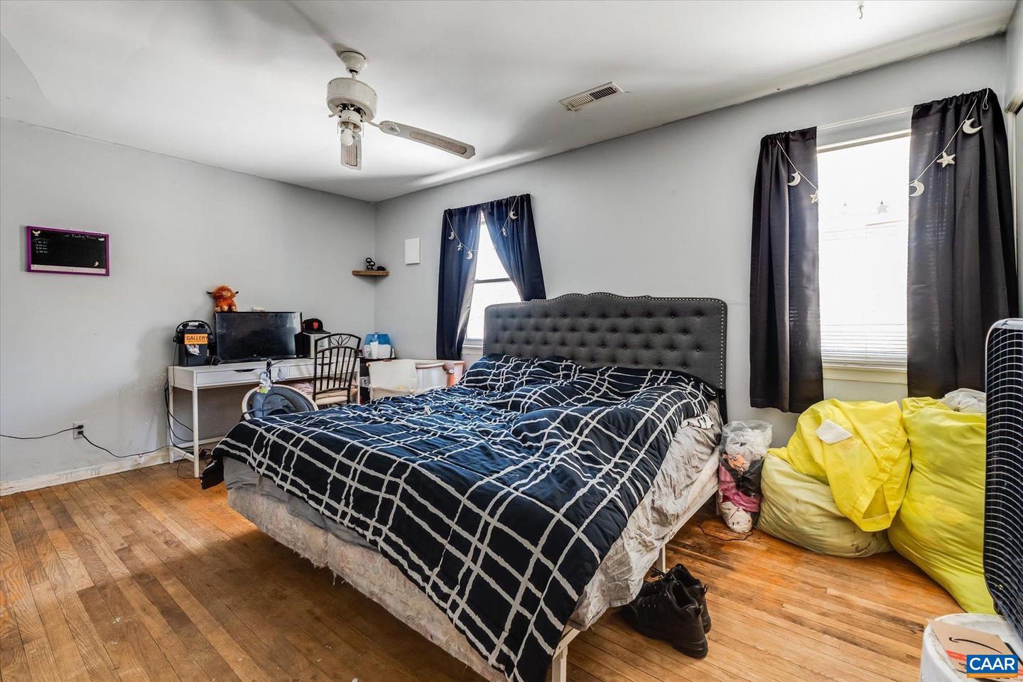 802 ORANGEDALE AVE, CHARLOTTESVILLE, Virginia 22903, 3 Bedrooms Bedrooms, ,1 BathroomBathrooms,Residential,For sale,802 ORANGEDALE AVE,673086 MLS # 673086