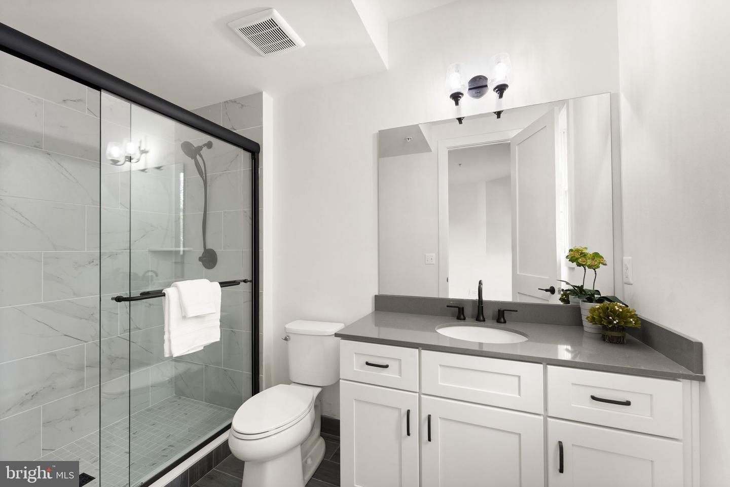 10634 POCKET PL, FAIRFAX, Virginia 22030, 3 Bedrooms Bedrooms, ,3 BathroomsBathrooms,Residential,For sale,10634 POCKET PL,VAFC2007744 MLS # VAFC2007744